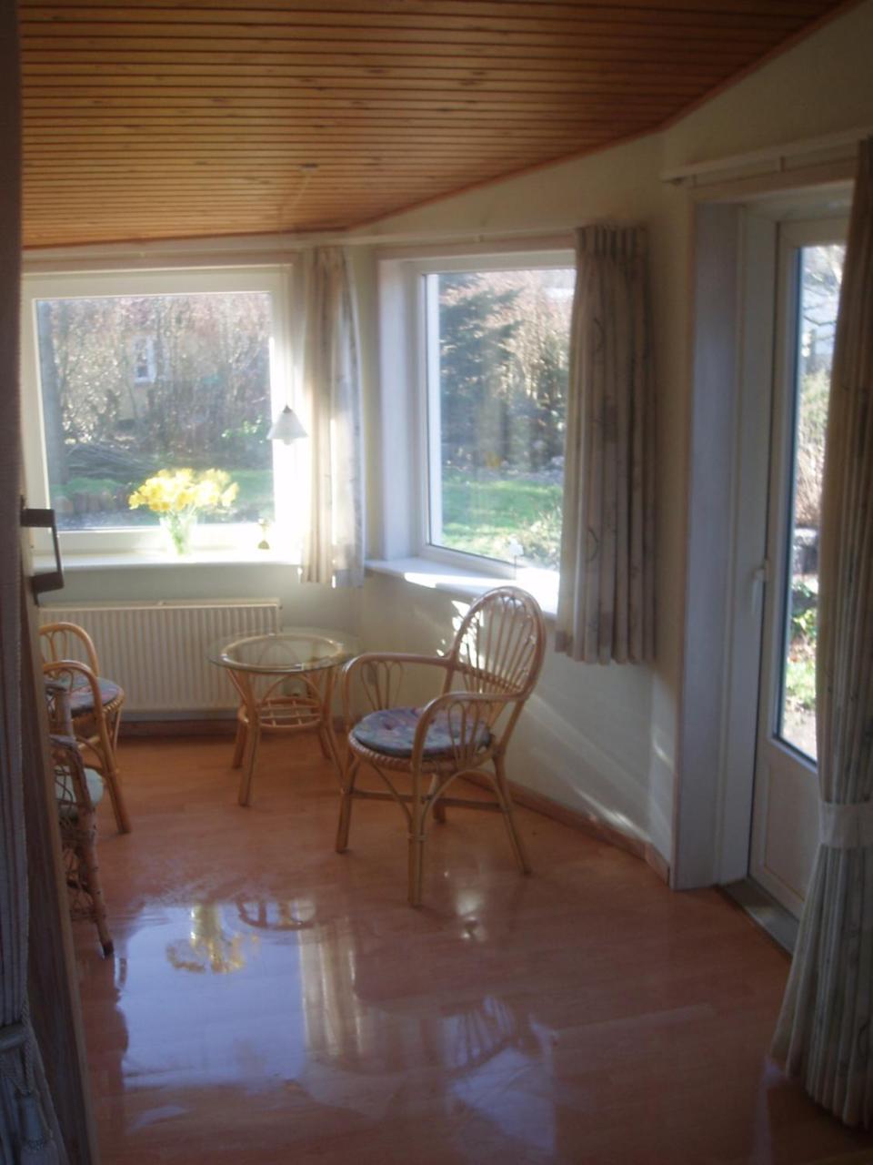 "Allehuset" Roslev Bagian luar foto